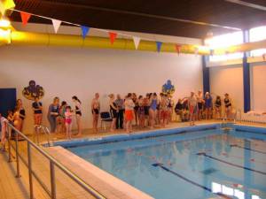 Eager swimmers ready for the start.